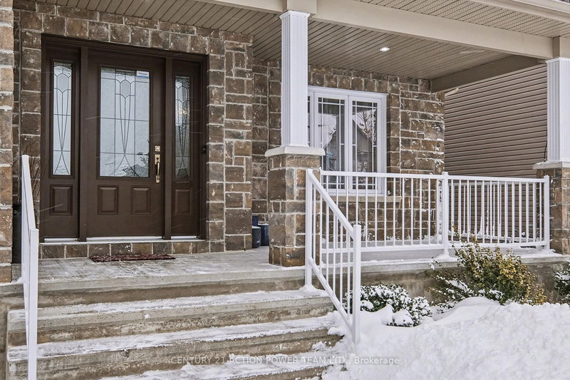 7 Richer St W, North Stormont, K0A 1R0 | Image 2