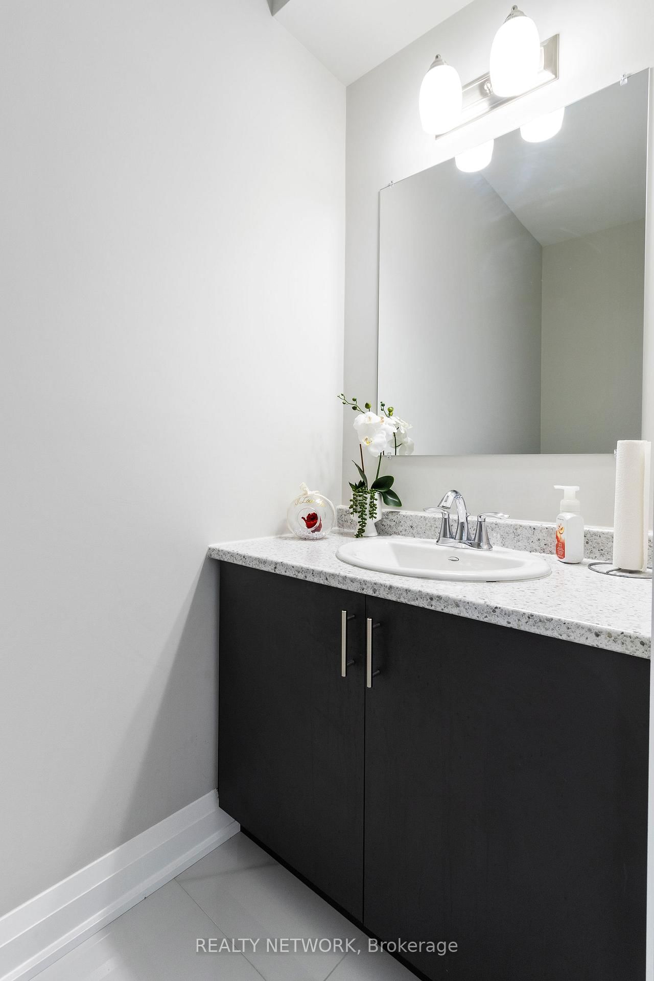 24 Tamarack Way • Norfolk, ON photo 16