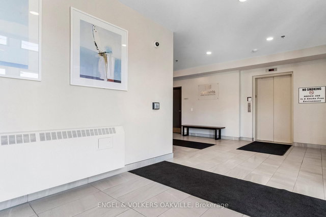 301 - 212 Lakeport Road