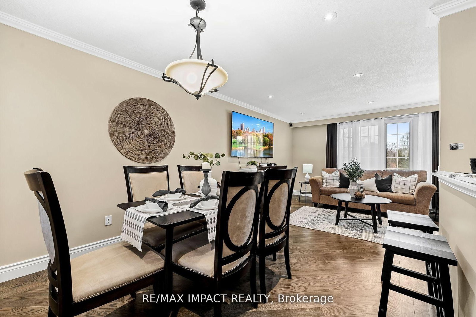 Detached House for sale at 1158 Weller Street, Peterborough, Ontario, K9J 7M8 - Monaghan Ward 2 - MLS: X12769118