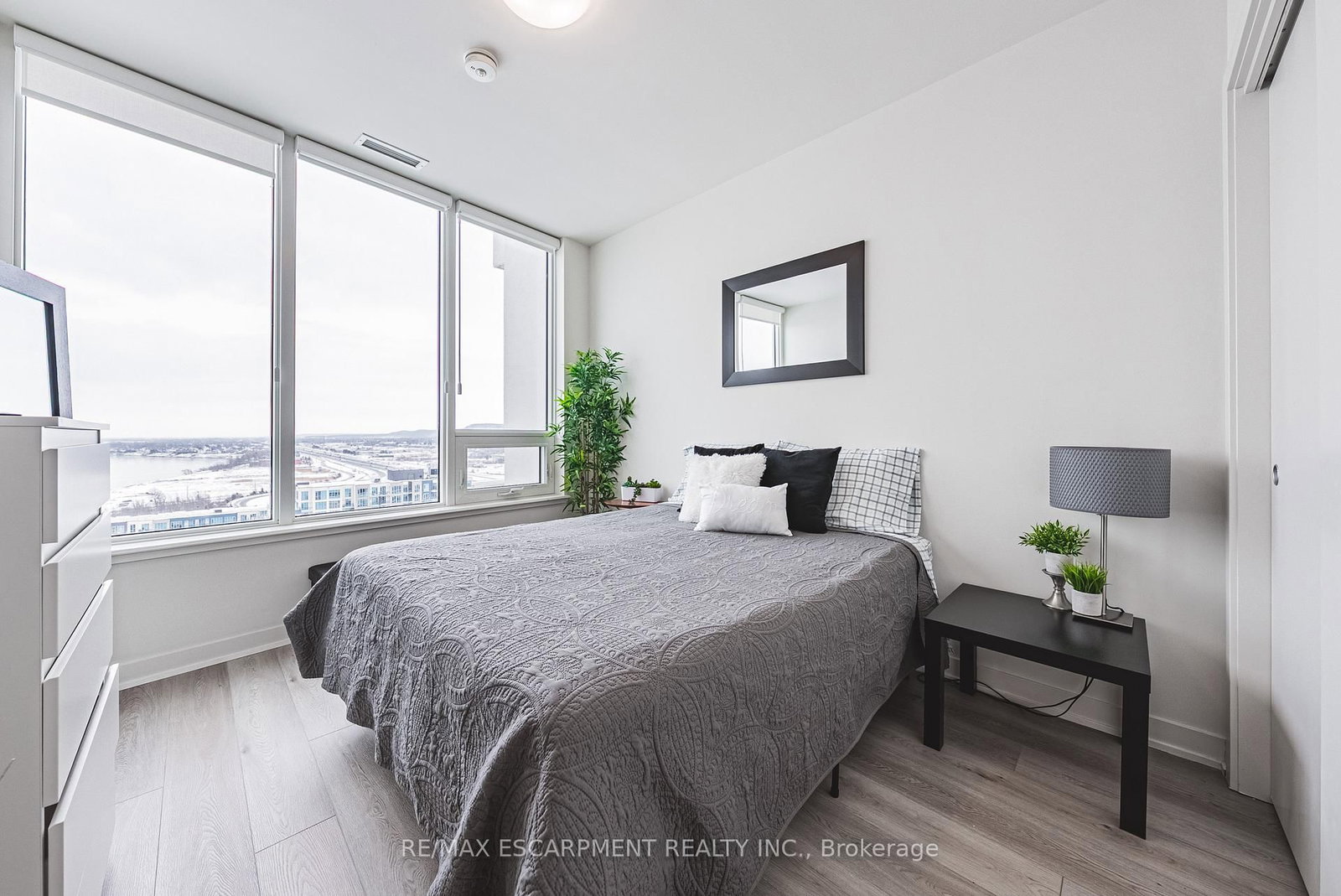 385 Winston Road, Unit 1710 - Photo 16