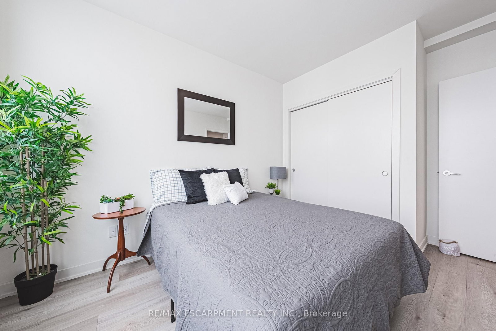 385 Winston Road, Unit 1710 - Photo 18