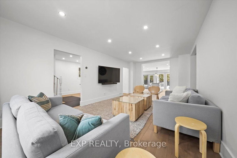 88 Range Rd, Ottawa, K1N 8J5 | Image 2