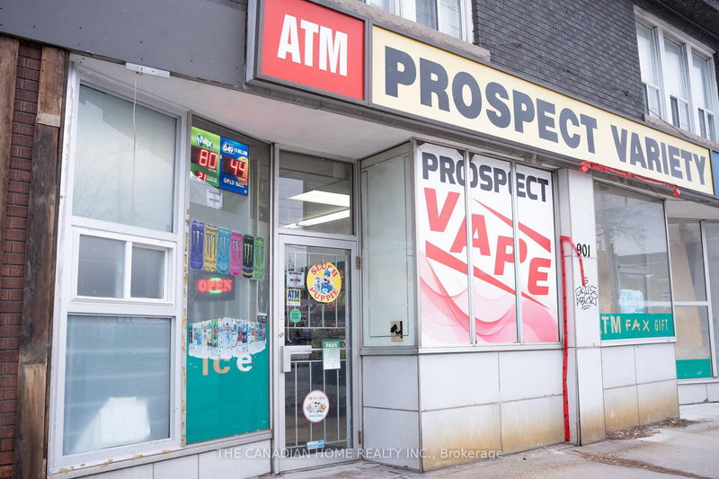 899 Main St E, Hamilton, L8M 1M4 | Image 2