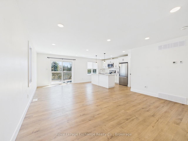 1085 Sutton Street