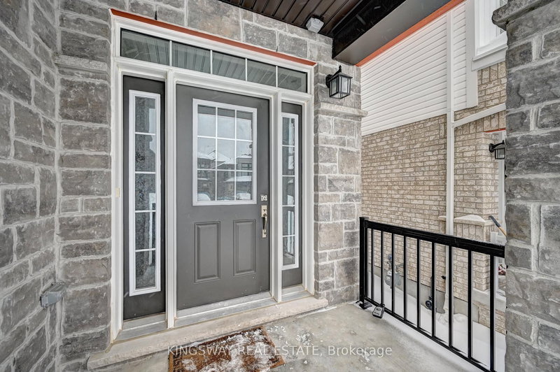 520 Nathalie Cres, Kitchener, N2E 0C9 | Image 3