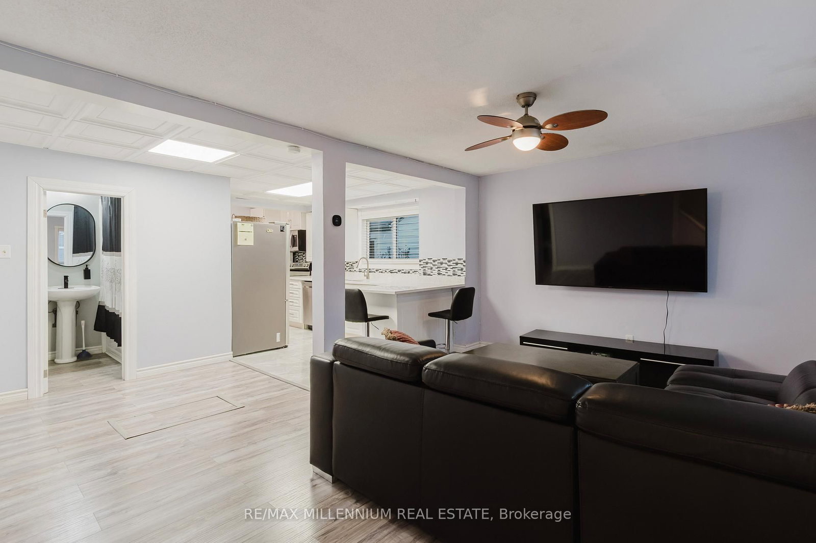 Detached House for sale at 50 East 33rd Street, Hamilton, Ontario, L8V 3T1 - Raleigh - MLS: X12769828