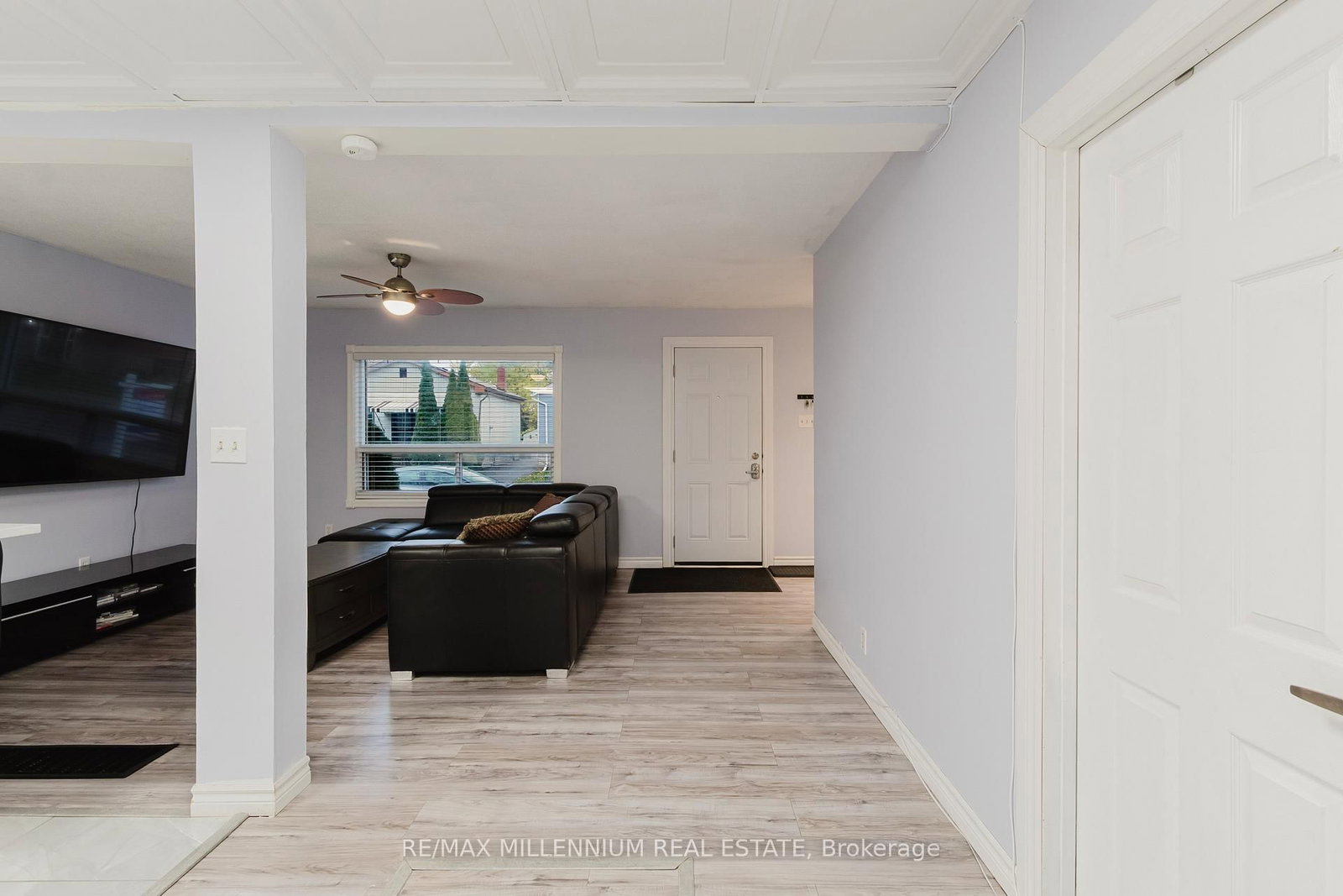 Detached House for sale at 50 East 33rd Street, Hamilton, Ontario, L8V 3T1 - Raleigh - MLS: X12769828