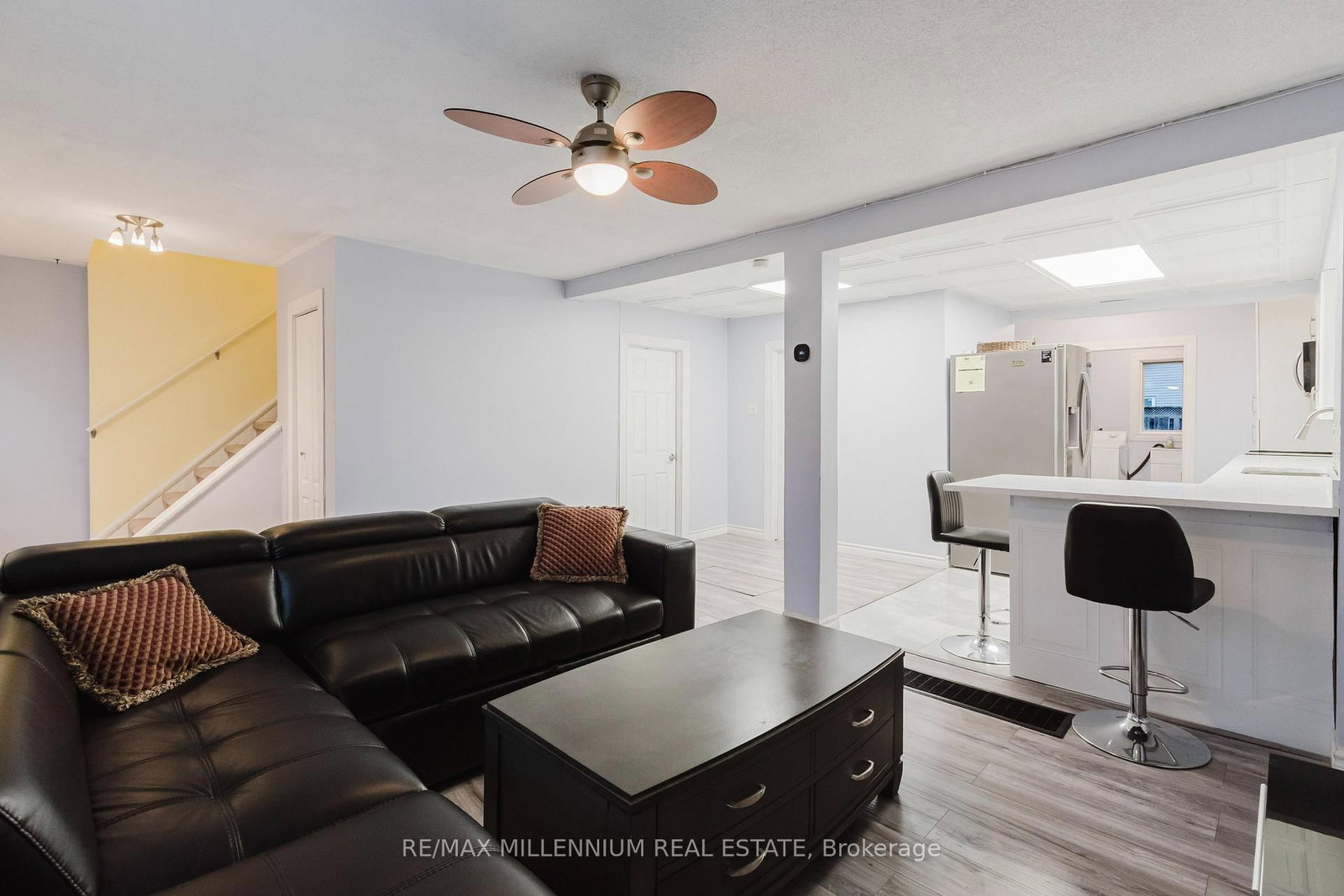 Detached House for sale at 50 East 33rd Street, Hamilton, Ontario, L8V 3T1 - Raleigh - MLS: X12769828