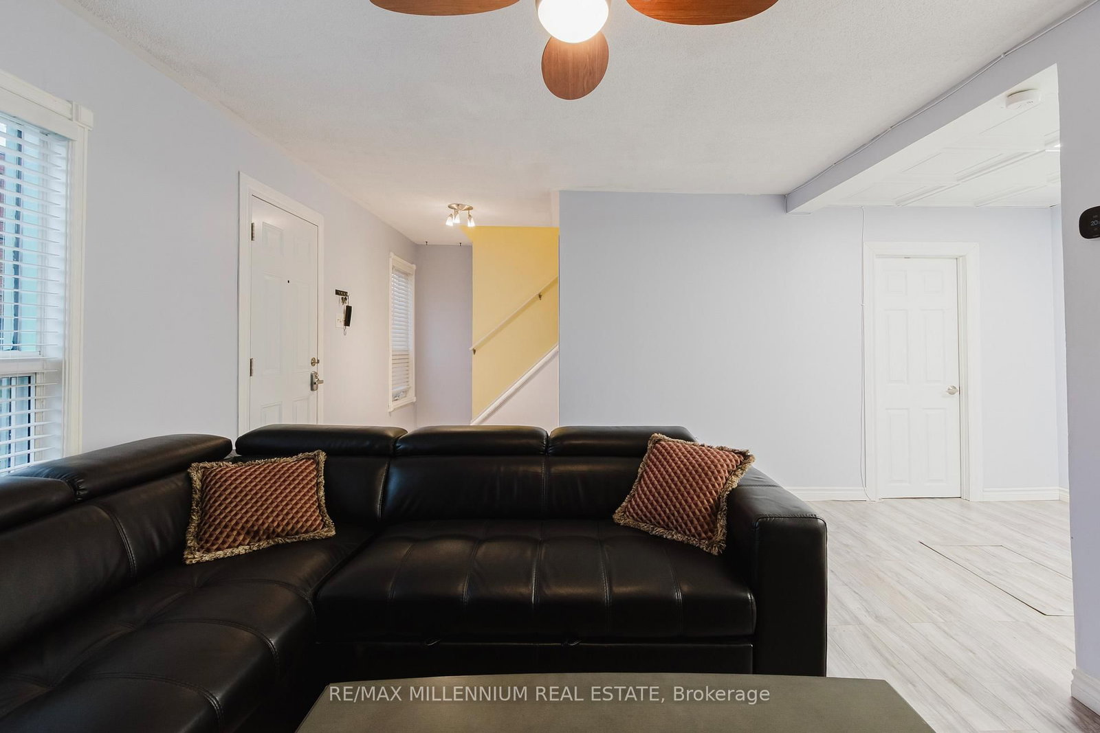 Detached House for sale at 50 East 33rd Street, Hamilton, Ontario, L8V 3T1 - Raleigh - MLS: X12769828