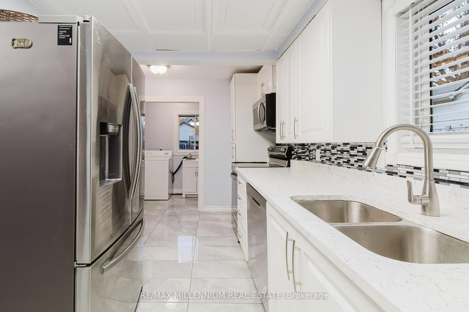 Detached House for sale at 50 East 33rd Street, Hamilton, Ontario, L8V 3T1 - Raleigh - MLS: X12769828