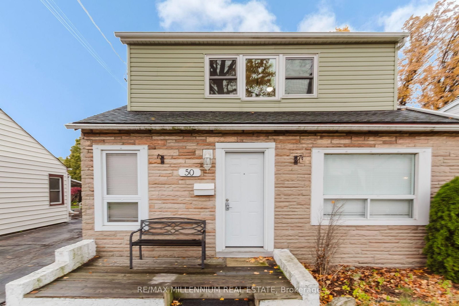 Detached House for sale at 50 East 33rd Street, Hamilton, Ontario, L8V 3T1 - Raleigh - MLS: X12769828