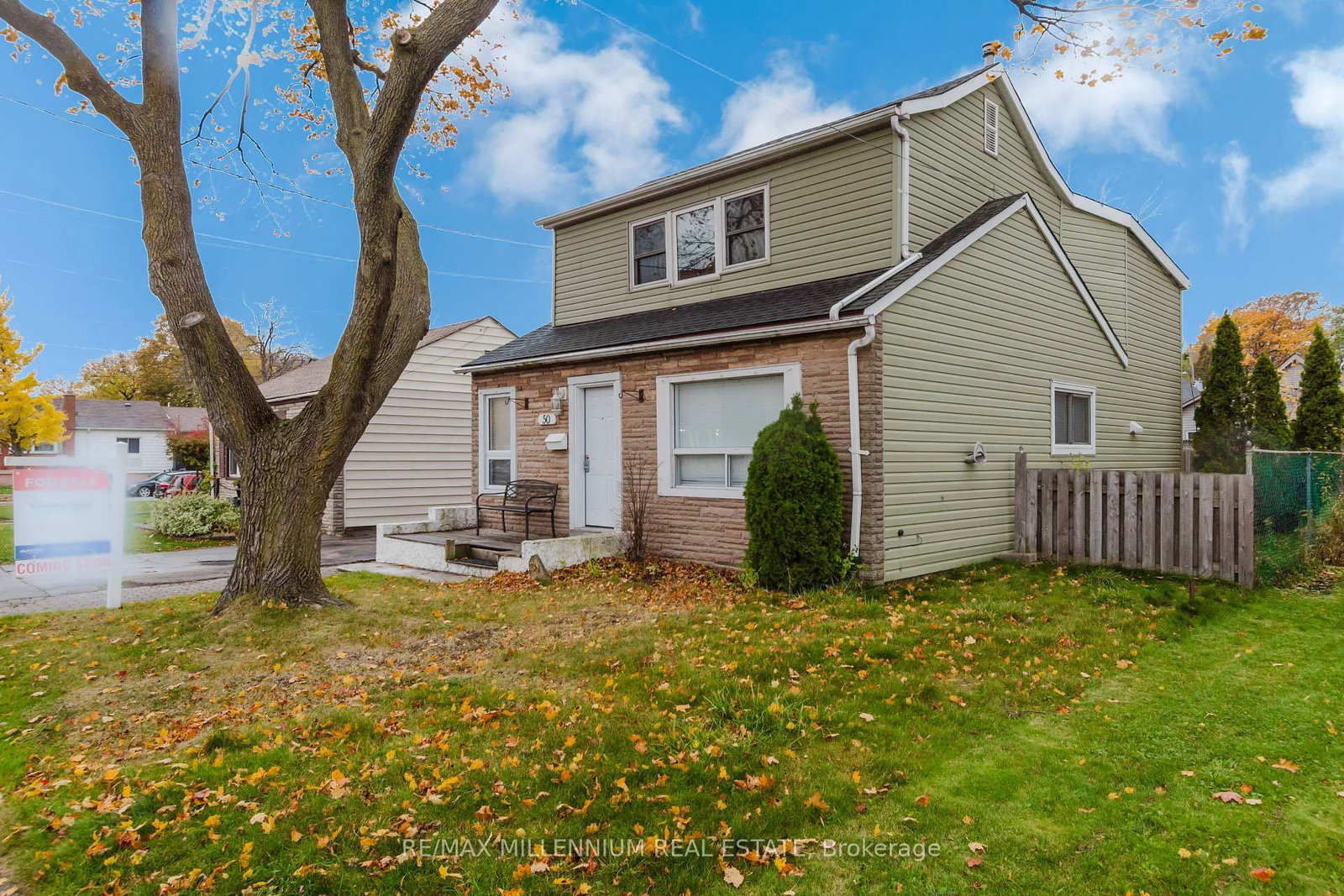 Detached House for sale at 50 East 33rd Street, Hamilton, Ontario, L8V 3T1 - Raleigh - MLS: X12769828