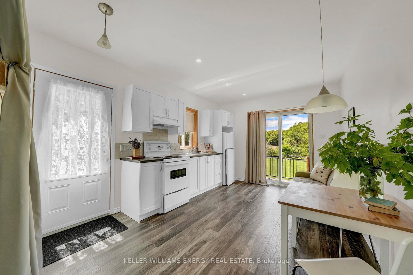 326 Cressy Bayside Road • Prince Edward County, ON photo 28