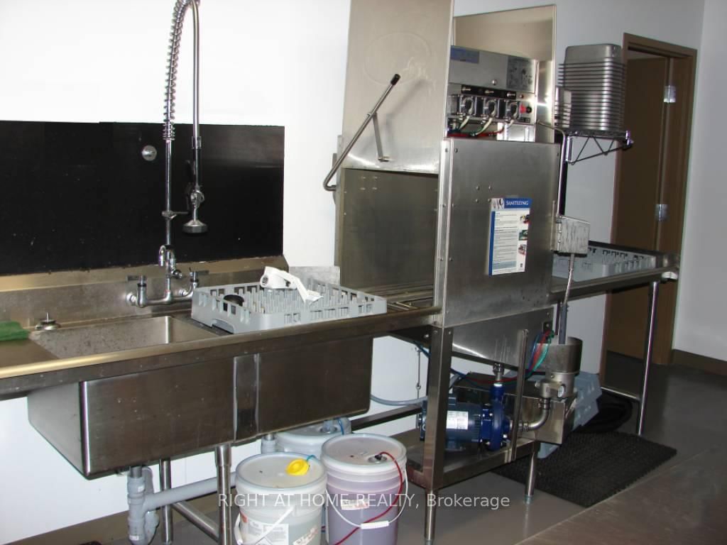 259 Queenston Road, Unit 7 - 8 - Photo 12