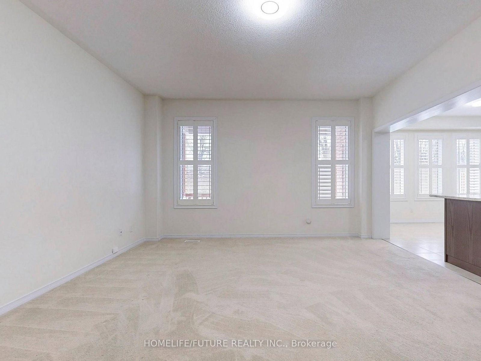 Detached House for sale at 526 Joslin Street, Peterborough, Ontario, K9J 0H9 - Monaghan Ward 2 - MLS: X12770816