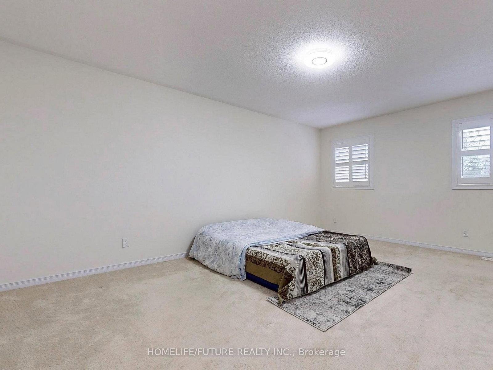 Detached House for sale at 526 Joslin Street, Peterborough, Ontario, K9J 0H9 - Monaghan Ward 2 - MLS: X12770816