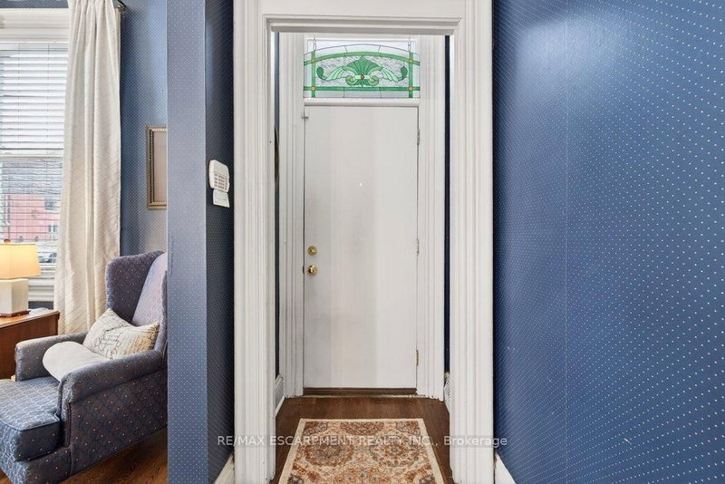 139 Queen St S, Hamilton, L8P 3S3 | Image 3