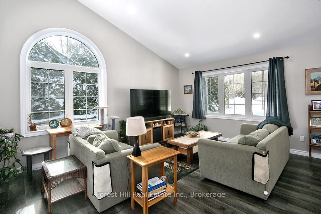 634341 Artemesia Glenelg Townline • Grey Highlands, ON photo 7