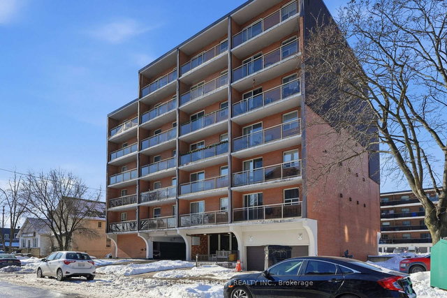 505 - 30 Summit Avenue