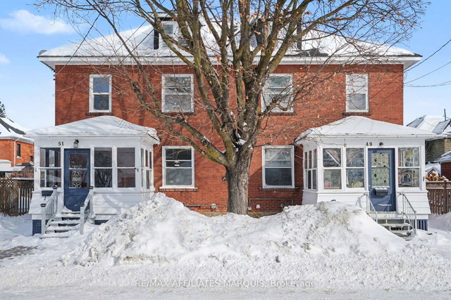 49-51 McGill Street N