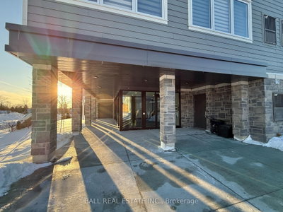 19 Hampton Lane