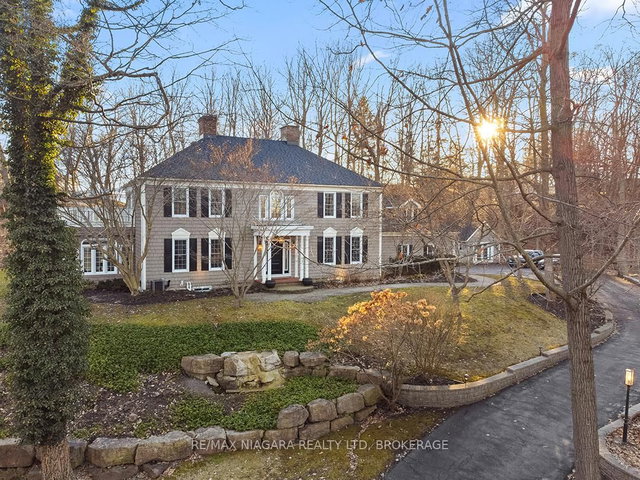 10187 Lakeshore Road W