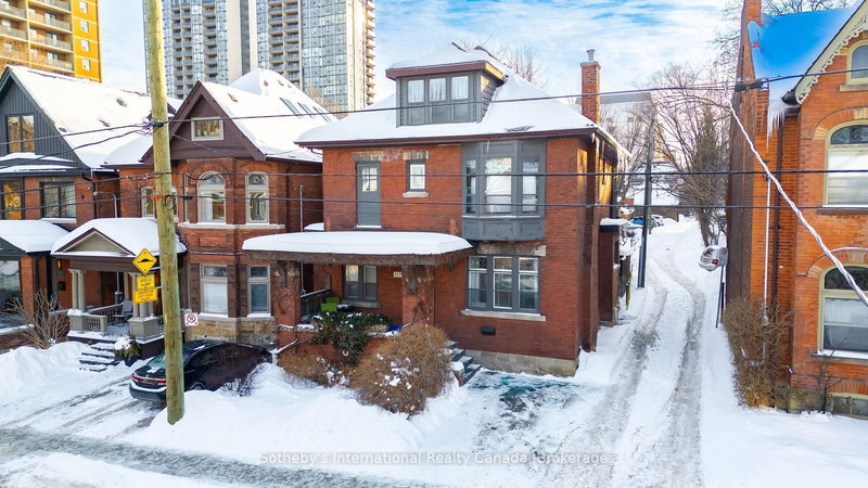 217 Caroline St S, Hamilton, L8P 3L5 | Image 2