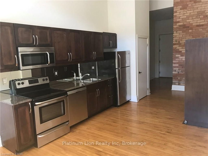 211 - 200 Stinson St, Hamilton, L8N 4J5 | Image 3