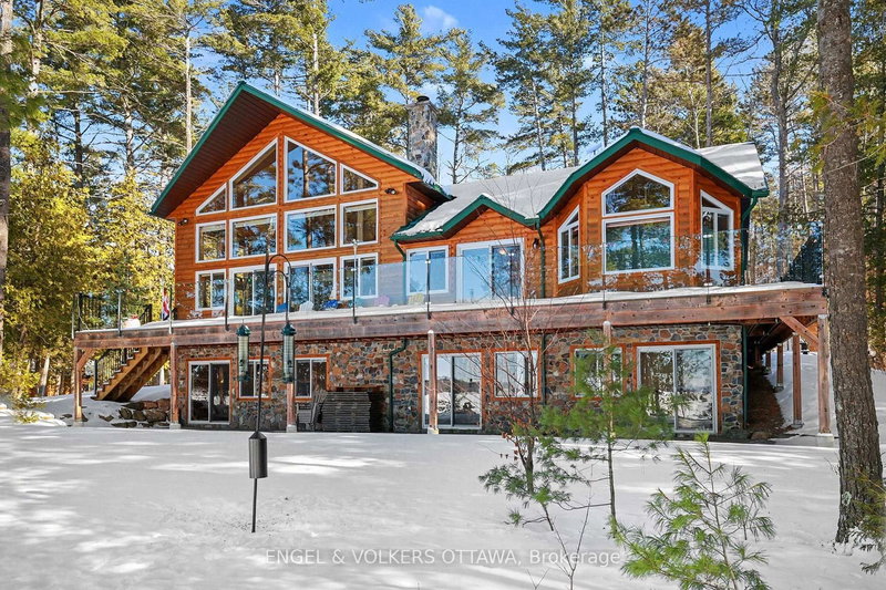 home for sale on 631 Golden Lyn Way
