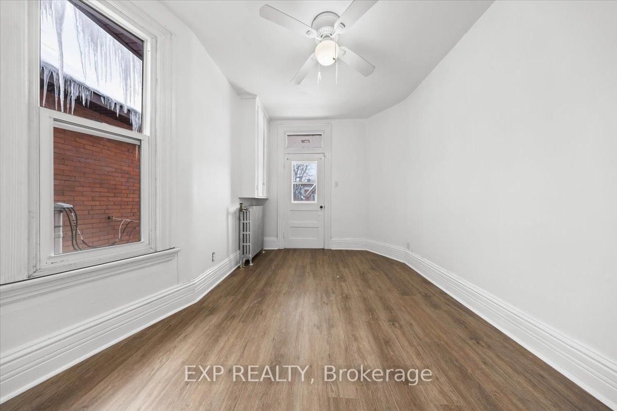 484 Gilmour Street, Unit 3 - Photo 11