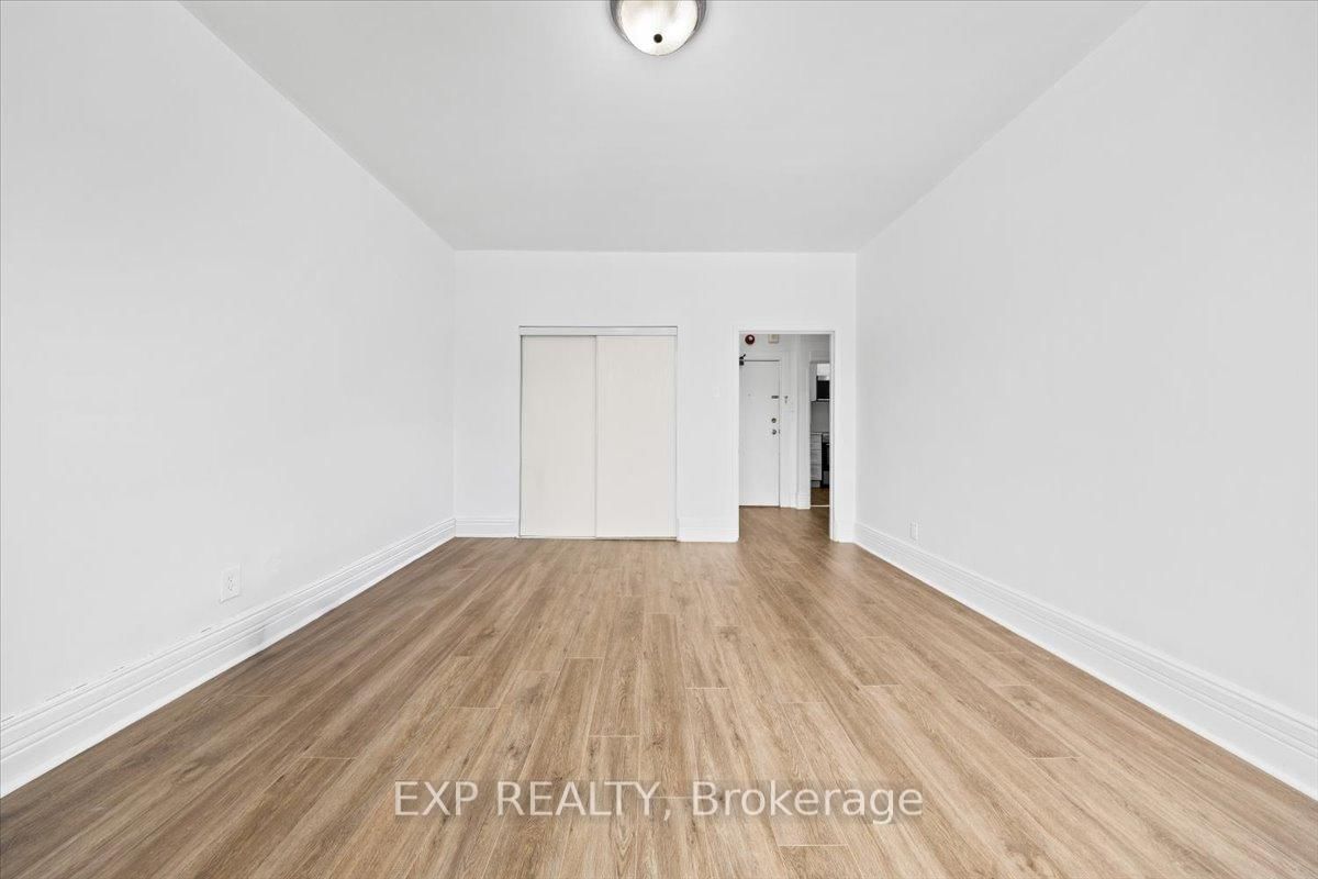 484 Gilmour Street, Unit 3 - Photo 15