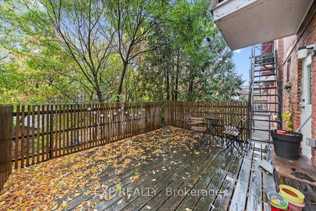 484 Gilmour Street, Unit 3 - Photo 16