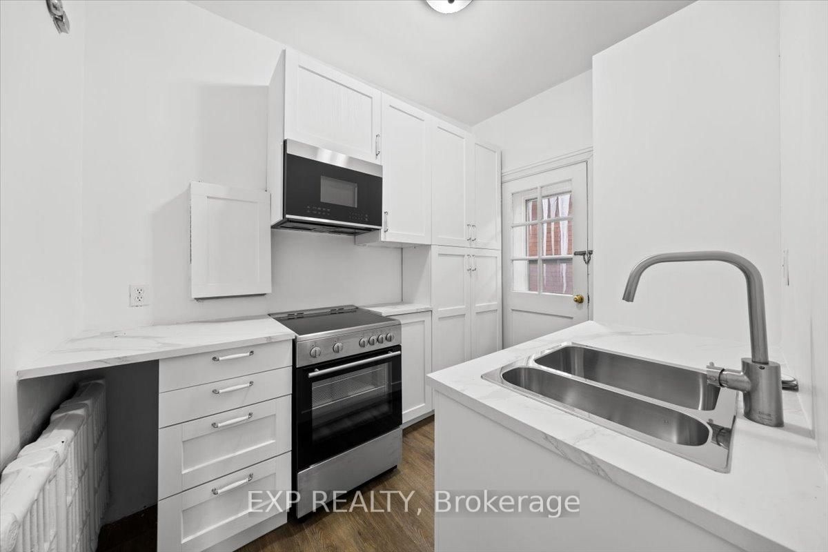484 Gilmour Street, Unit 3 - Photo 5