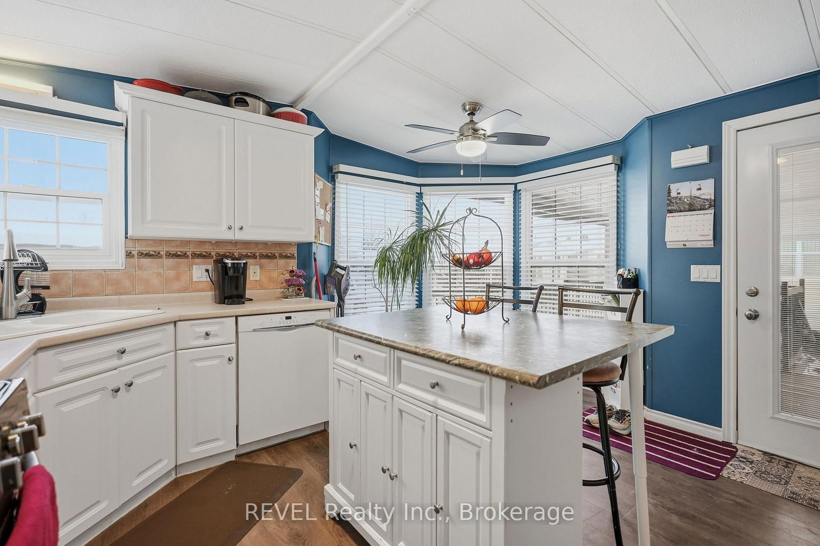 3033 Townline Road, Unit 128 - Photo 11