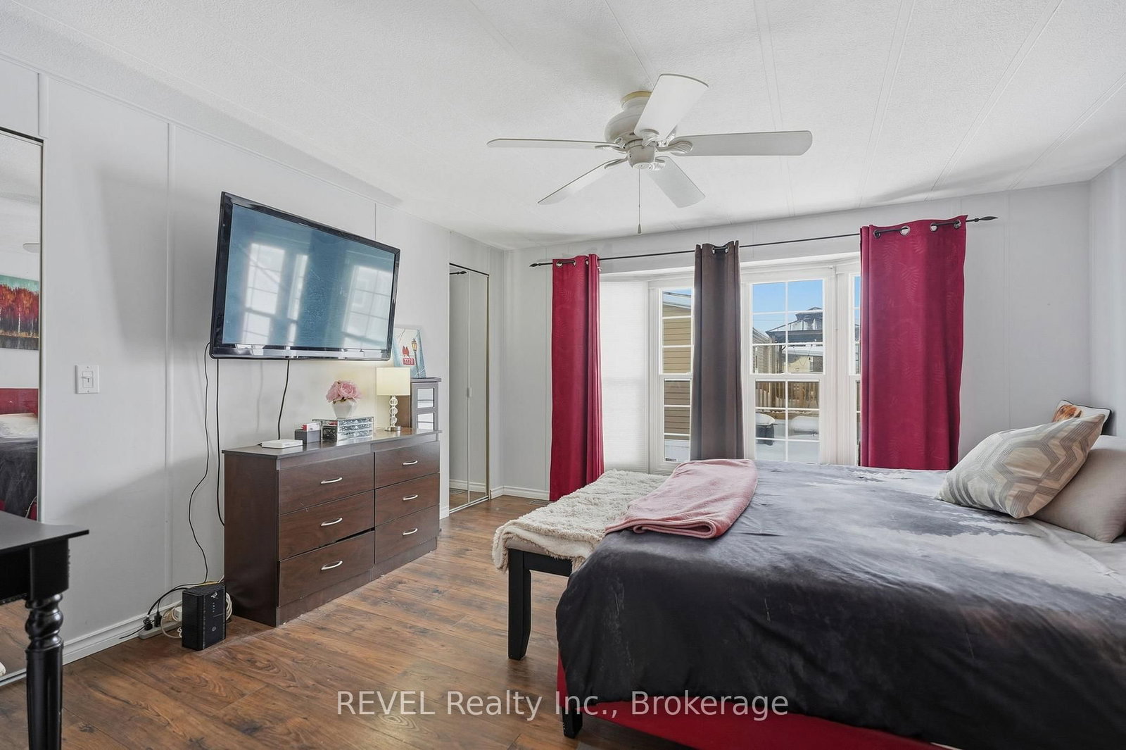 3033 Townline Road, Unit 128 - Photo 20