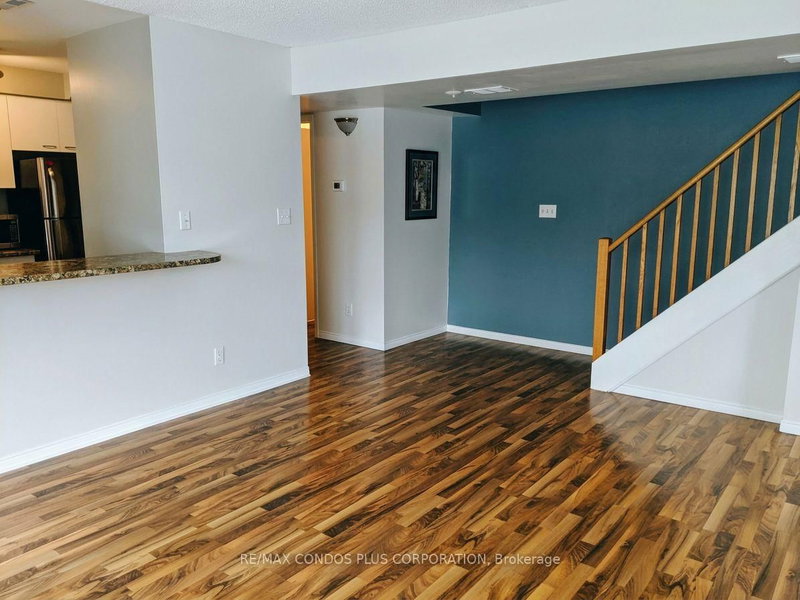 51 - 461 Beechwood Pl, Waterloo, N2T 2N8 | Image 3