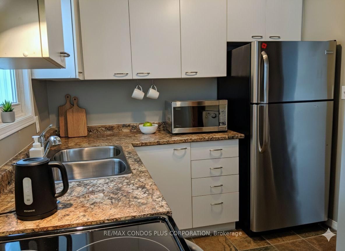 461 Beechwood Place, Unit 51 - Photo 6