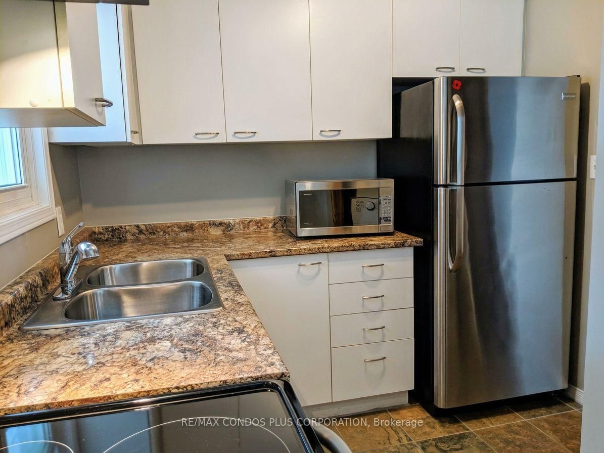 461 Beechwood Place, Unit 51 - Photo 7