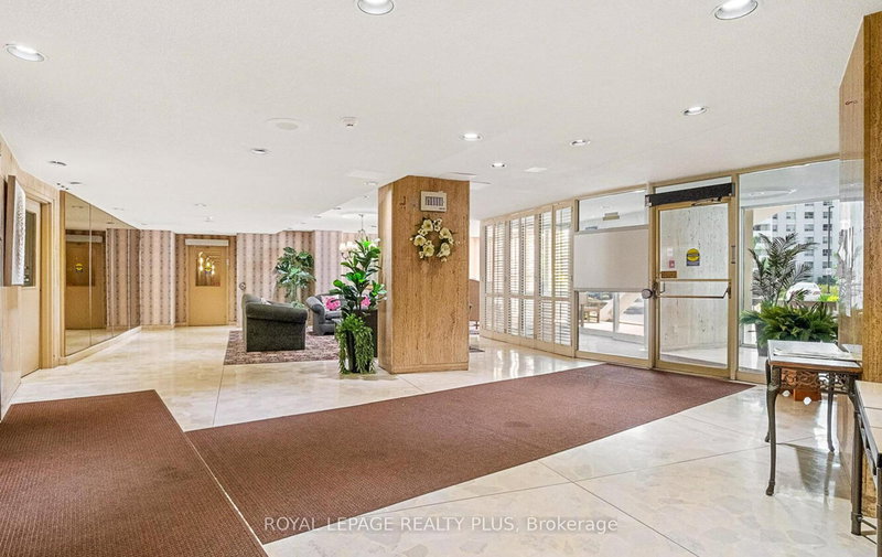 1204 - 15 Towering Heights Blvd, St. Catharines, L2T 3G7 | Image 3