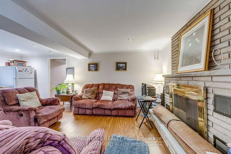 27 Gilcrest St, Hamilton, L9C 7G9 | Image 3
