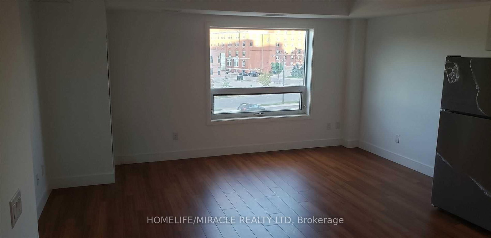 1 Wellington Street, Unit 318 - Photo 10