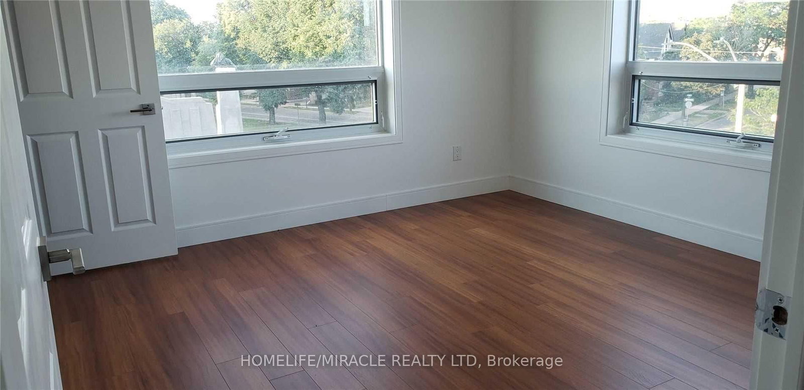 1 Wellington Street, Unit 318 - Photo 17