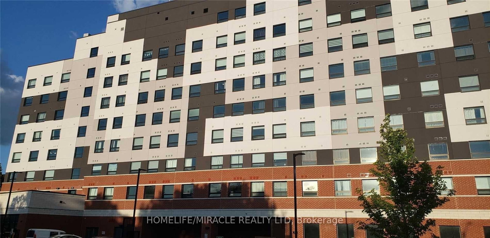 1 Wellington Street, Unit 318 - Photo 18