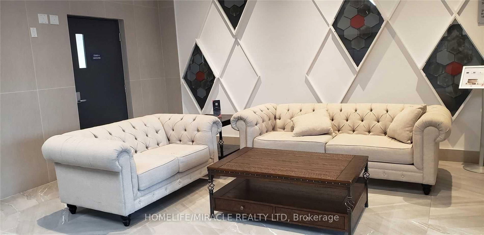 1 Wellington Street, Unit 318 - Photo 4