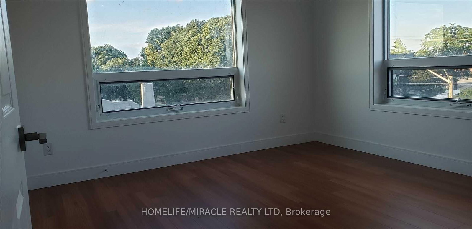 1 Wellington Street, Unit 318 - Photo 8