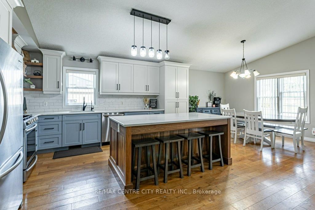 Detached House for sale at 6851 Springfield Road, Malahide, Ontario, N5H 2R5 - Mount Salem - MLS: X12774388