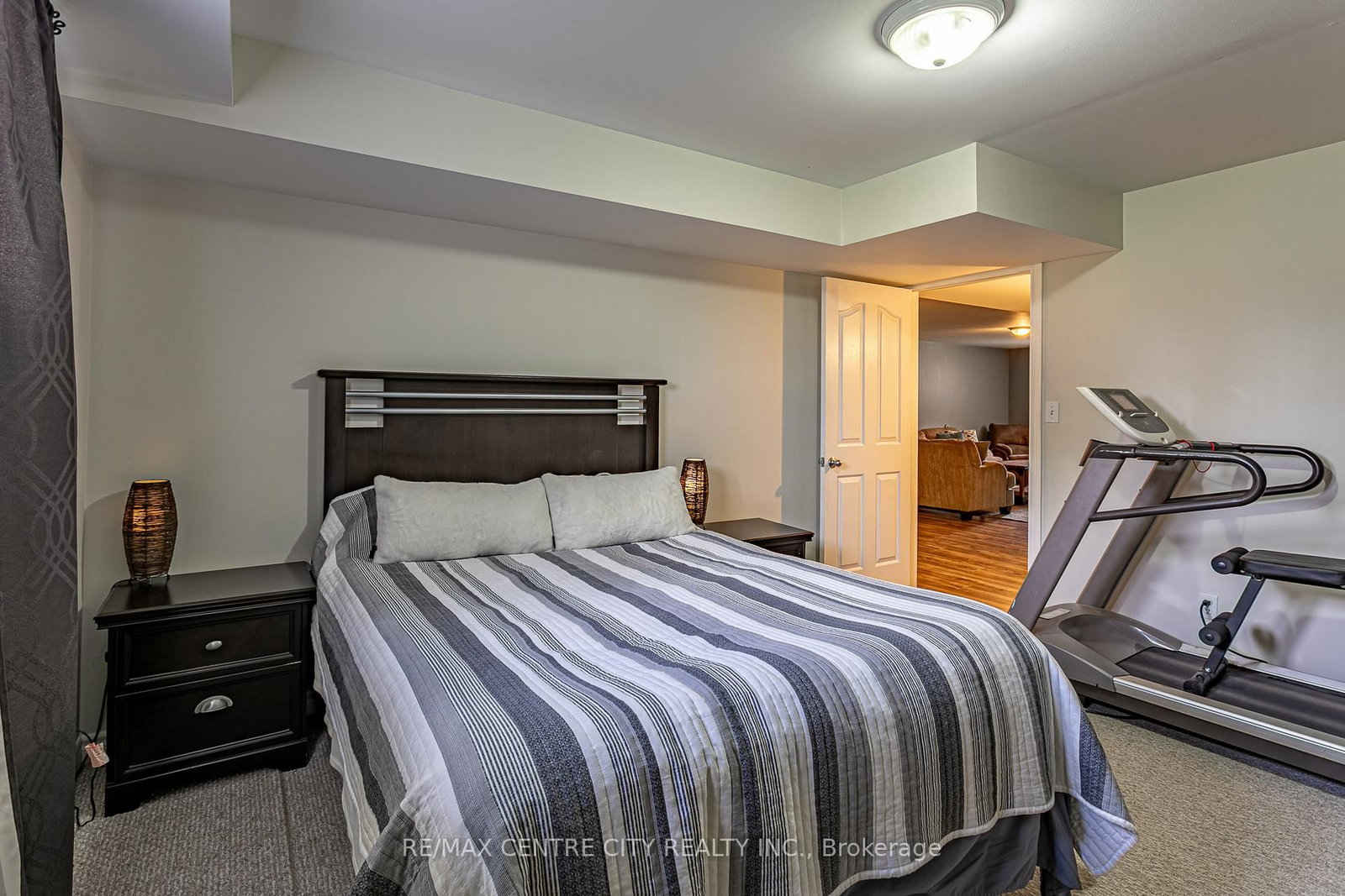 Detached House for sale at 6851 Springfield Road, Malahide, Ontario, N5H 2R5 - Mount Salem - MLS: X12774388