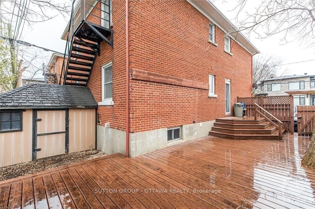 391 Greenwood Avenue - Photo 4