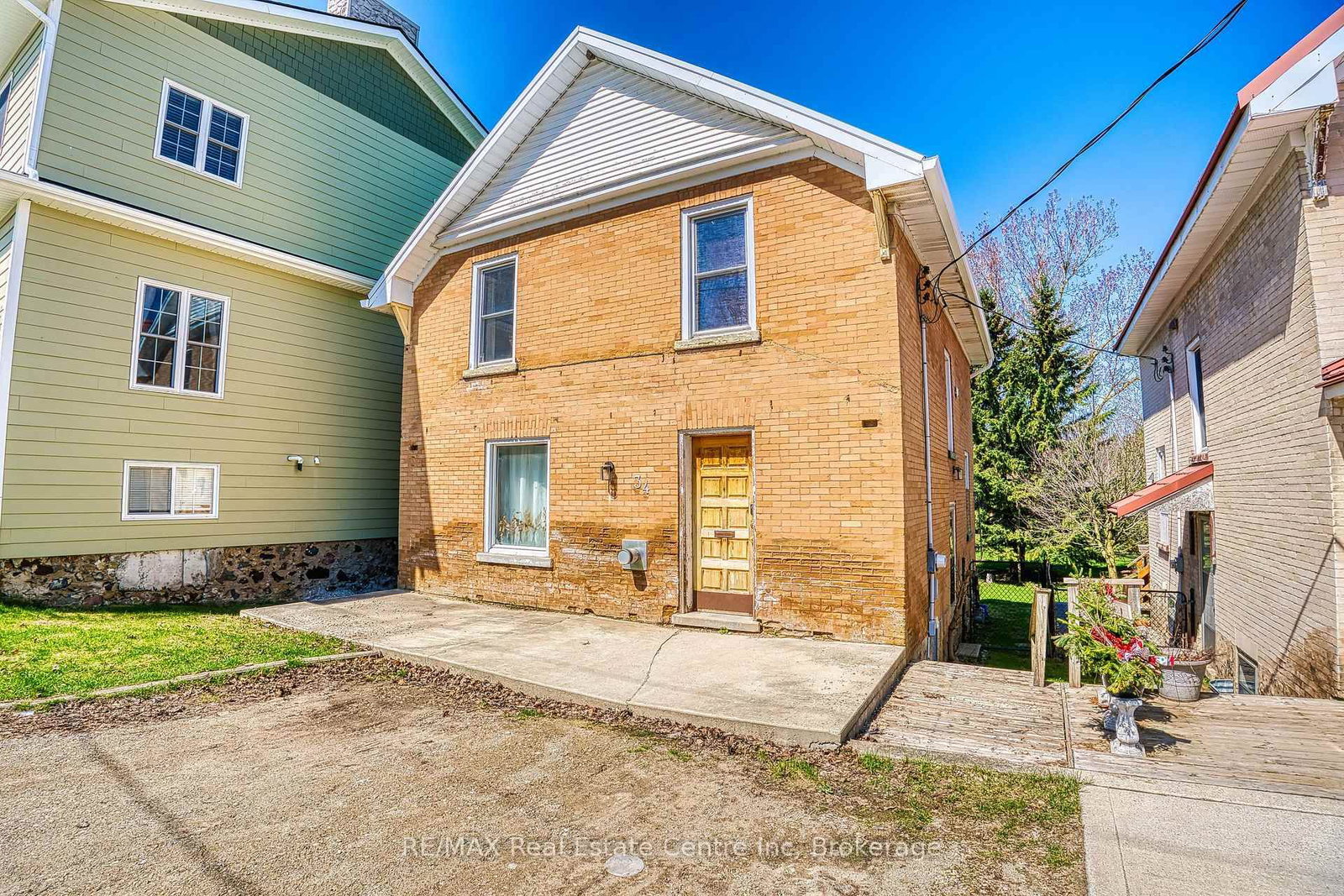 34 Wellington Street • Mapleton, ON photo 28